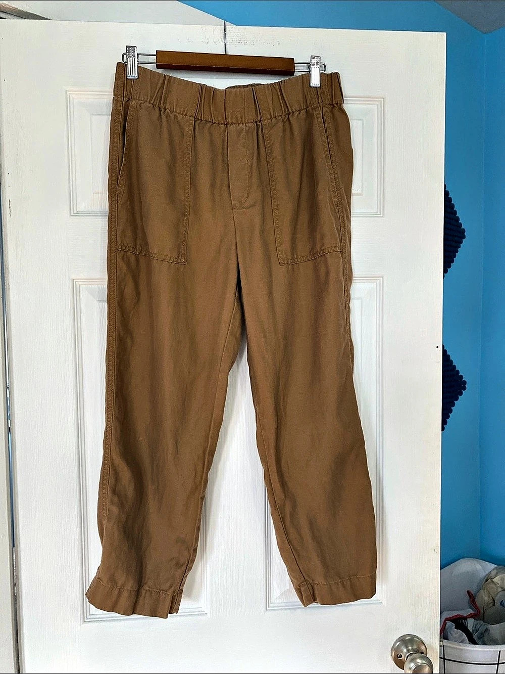 Banana Republic Casual Jogger Pants in Brown Size Medium